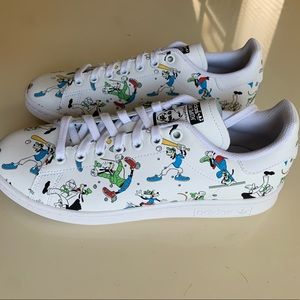 NWT- ADIDAS STAN SMITH